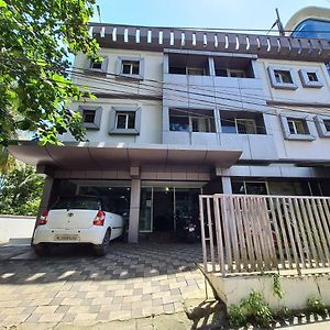 Ruby Residency Apartment Kozhikode Exterior photo