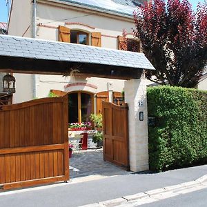 Le Jardin Des Quatres Saisons Hotel Rilly-la-Montagne Exterior photo