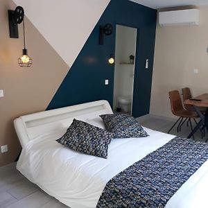 Chambre D Hotes Du Pin Avec Spa Privatif Bed & Breakfast Pey Exterior photo