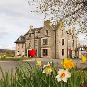 Richmond Arms Hotel Tomintoul Exterior photo