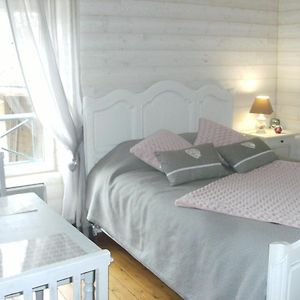 Jolie Chambre Dans Ancien Corps De Ferme Bed & Breakfast Bellengreville  Exterior photo