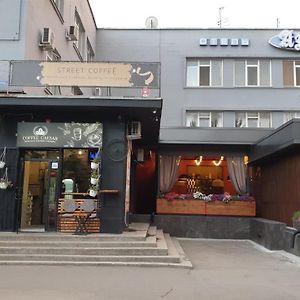 Hotel Azov Berdiansk Exterior photo