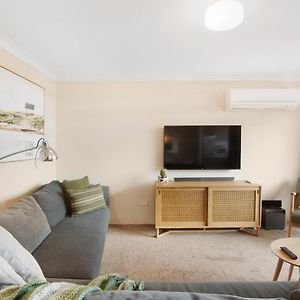 Avalanche 6 Stylish Modern Apartment In Central Location Jindabyne Exterior photo