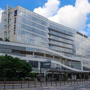 Novotel Ambassador Suwon Exterior photo