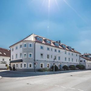 Gasthof Neuwirt Hotel Ismaning Exterior photo