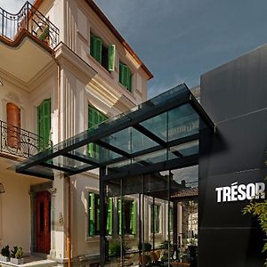 Tresor Art Boutique Hotel Korce Exterior photo