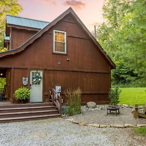 White Pine . Trailside Lodging Villa Millersburg Exterior photo