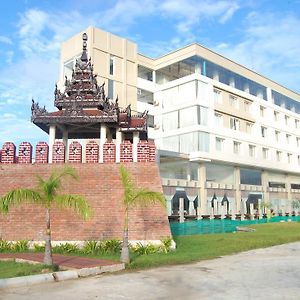 Man Myanmar Hotel Naypyidaw Exterior photo