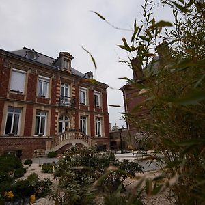 L'Antre De Gadag Hotel Forges-les-Eaux Exterior photo