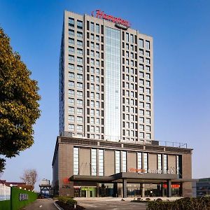 Hampton By Hilton Nantong Qingnian East Road Hotel Exterior photo