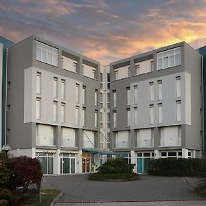 Hotels Campus Collecchio Exterior photo