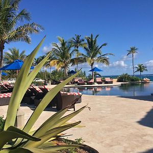 Sky Beach Club Hotel Governor's Harbour Exterior photo