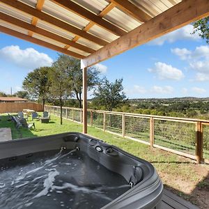 Guadalupe Bluff Farmhouse Villa Kerrville Exterior photo