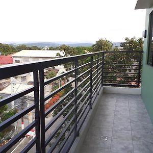 Sienna'S Flat And Transient House Apartment Laoag Exterior photo