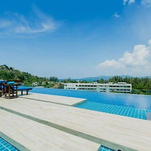 Aristo 1 Phuket By Resava Aparthotel Exterior photo