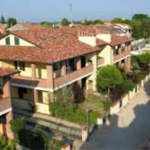 Appartamento Residence I Vigneti Lido degli Scacchi Exterior photo