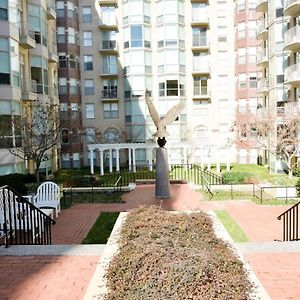 Furnished 2 Bedroom Apartment Near National Museum Apts Washington Exterior photo