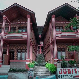 Judita Cottages Tuktuk Siadong Exterior photo