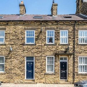 Town House In The Heart Of Pateley Bridge Villa Exterior photo