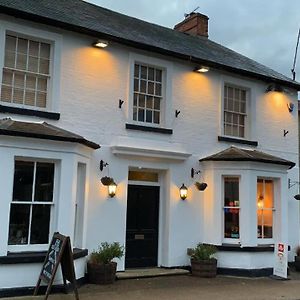 The Fox And Hounds Hotel Whittlebury Exterior photo