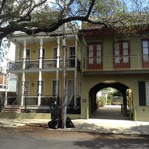 The Prytania Oaks Hotel New Orleans Exterior photo