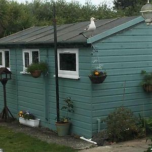 Captain'S Cabin Hotel Cadgwith Exterior photo