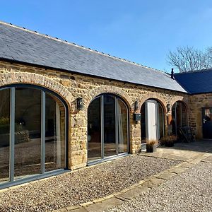 Contemporary Luxury Barn Conversion In County Durham Villa Exterior photo