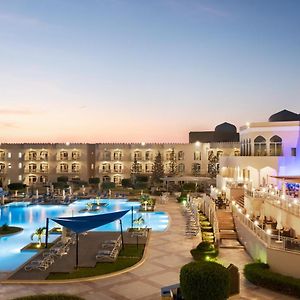 Wyndham Garden Salalah Mirbat Hotel Exterior photo