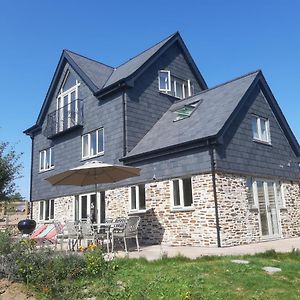 Glebe Cottage, Little Petherick, Near Padstow Exterior photo