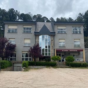 A Lastra Hotel Villamartín Exterior photo