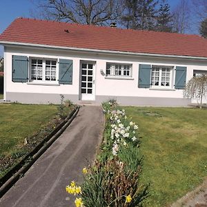 Gite De La Souche Avec Jacuzzi Villa Doudeauville Exterior photo