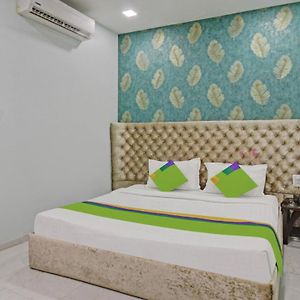 Treebo Trend Hotel Prime Nagpur Exterior photo