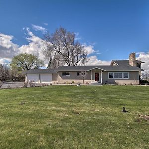 Ellensburg Home With Mountain Views On 3 Acres! Exterior photo