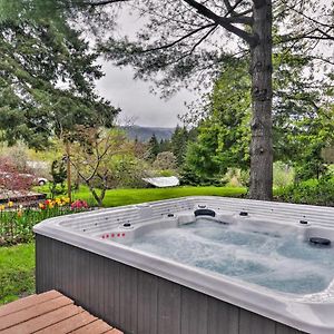 The Fusion Retreat On 4 Acres Hike On-Site! Villa White Salmon Exterior photo