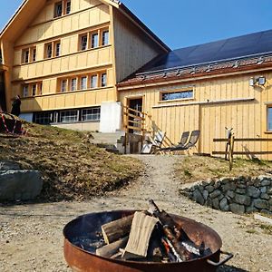 Grosses Ferienhaus Fuer Traumhafte Familienferien Im Appenzellerland Apartment Speicher Exterior photo