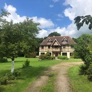 Manoir Melphil Bed & Breakfast Saint-Étienne-la-Thillaye Exterior photo