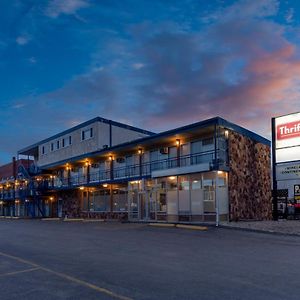 Thriftlodge By Wyndham Regina North Exterior photo