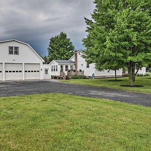 Cozy Seneca Falls Home Close To Cayuga Wine Trail! Exterior photo