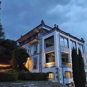 Casa De Indianos, Una Experiencia Unica En El Centro De Cantabria Villa San Vicente de Toranzo Exterior photo