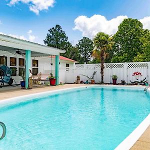 Amy'S Poolside Retreat Hotel Abbeville Exterior photo