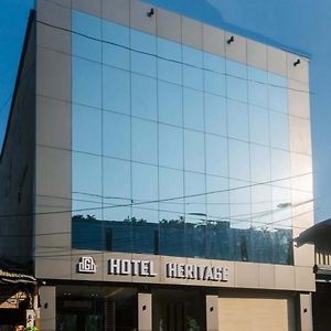 Hotel Heritage - Near Trade Center, Visa Consulate Bkc Mumbai Exterior photo