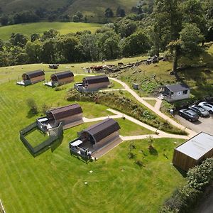 Bonnie Barns - Luxury Lodges With Hot Tubs Luss Exterior photo