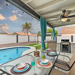 Peoria Oasis With Saltwater Pool And Putting Green! Villa Exterior photo