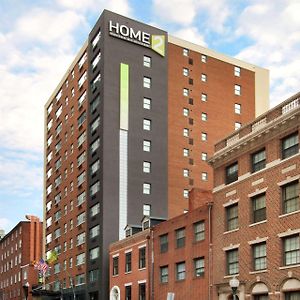 Comfort Inn & Suites Baltimore Exterior photo