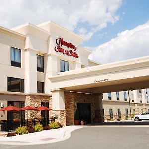 Hampton Inn & Suites Buffalo Exterior photo