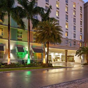 Best Western Plus Miami Intl Airport Hotel & Suites Coral Gables Exterior photo