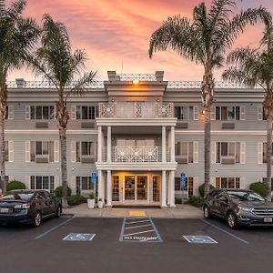 Best Western Luxury Inn Tracy Exterior photo