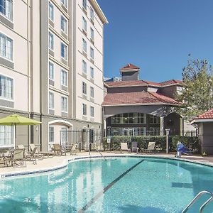 La Quinta By Wyndham Atlanta Perimeter Medical Hotel Exterior photo