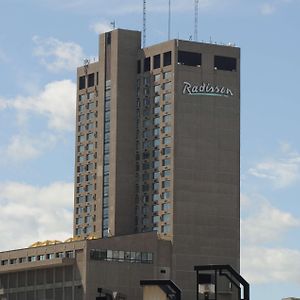 Radisson Hotel Winnipeg Downtown Exterior photo