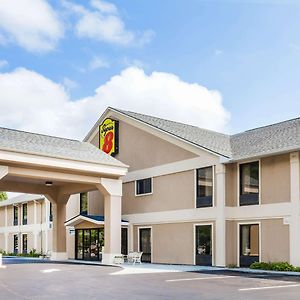 Super 8 By Wyndham Erwin, I-26 Exit 37 Motel Exterior photo
